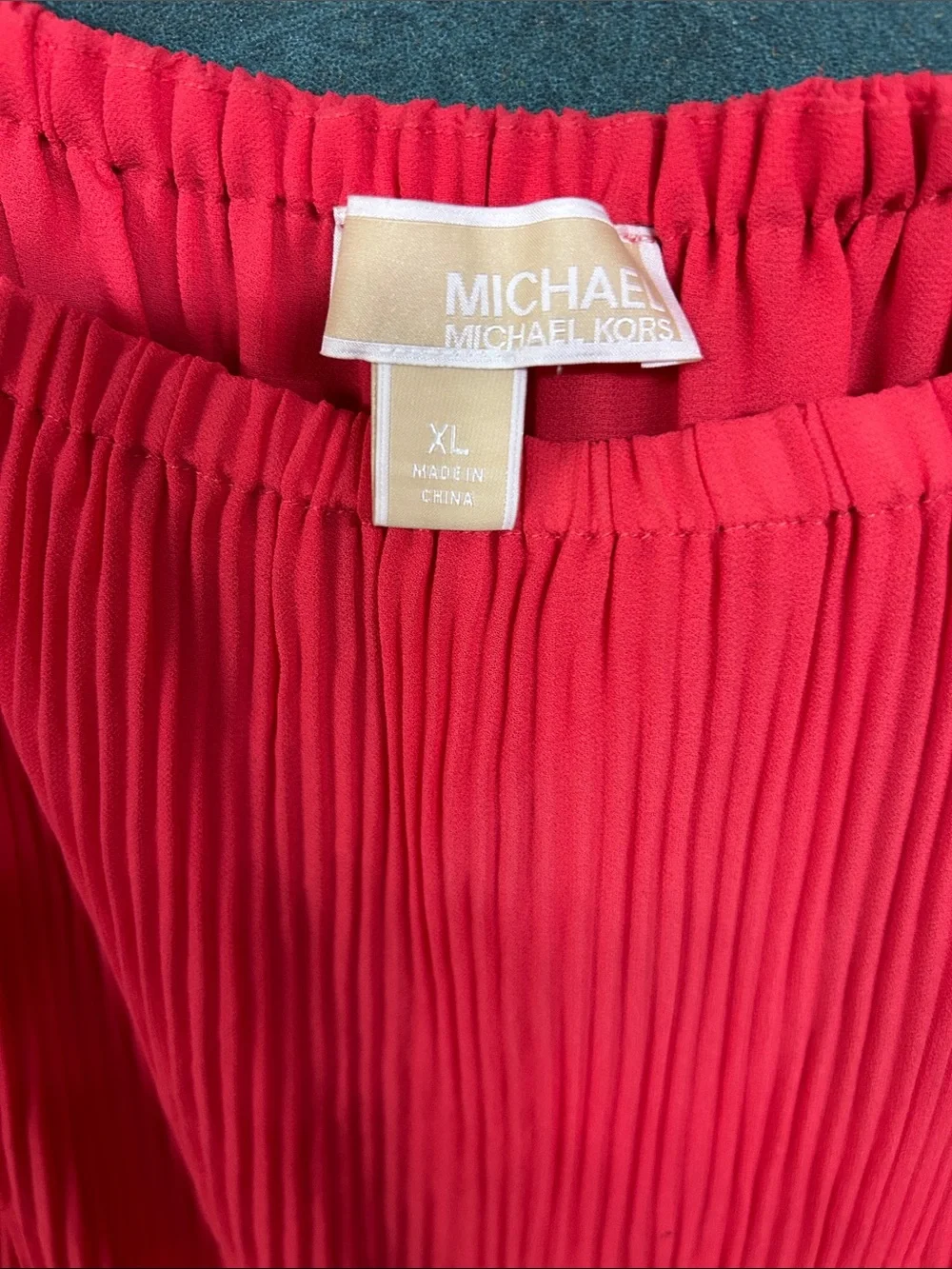 EUC Michael Kors XL Pleated Short-Sleeve Coral Tunic Top